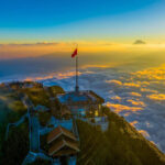 Nóc nhà đông dương